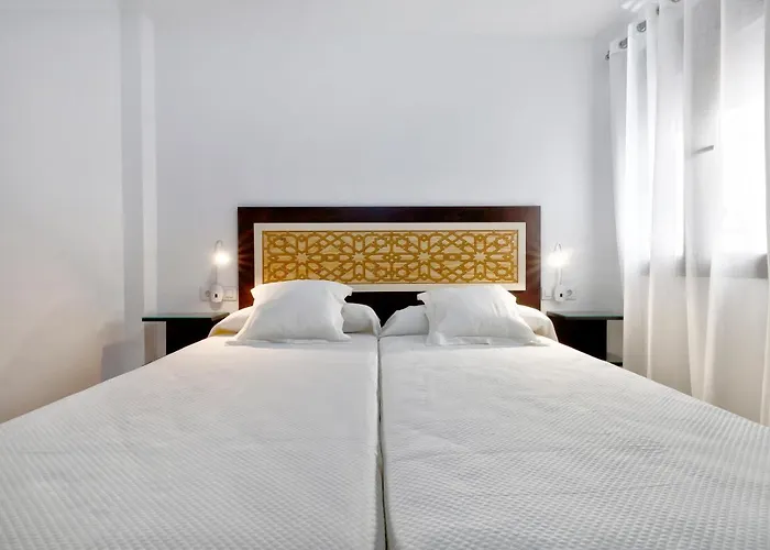 Tejon Y Marin, Nuevo En Casco Antiguo Córdoba