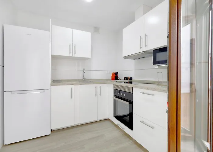 Tejon Y Marin, Nuevo En Casco Antiguo קורדובה