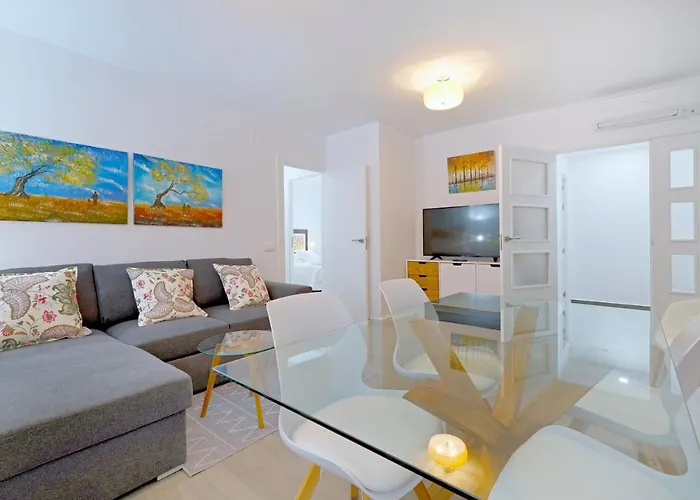 Tejon Y Marin, Nuevo En Casco Antiguo Córdoba